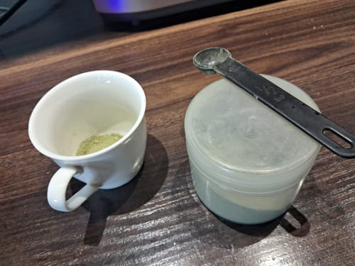 Customer photo review of White Kratom Powder 100g