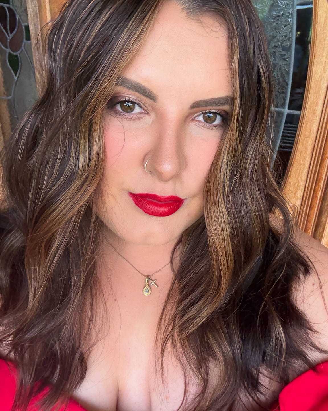 Customer photo review of Gloss Hair Growth Shampoo