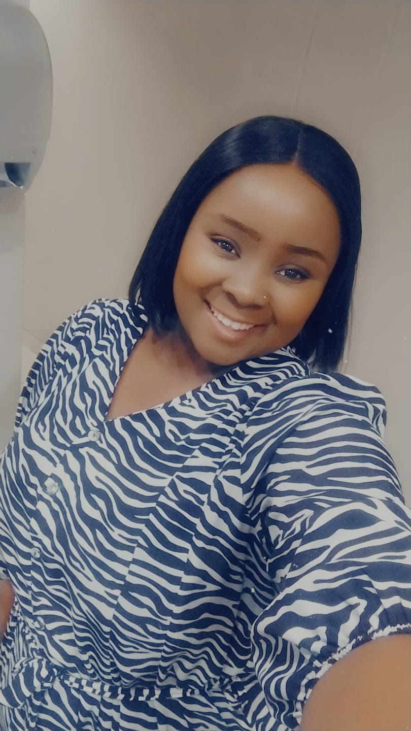 Customer photo review of KAMO - Brazilian 13x4 Lace Front Wig