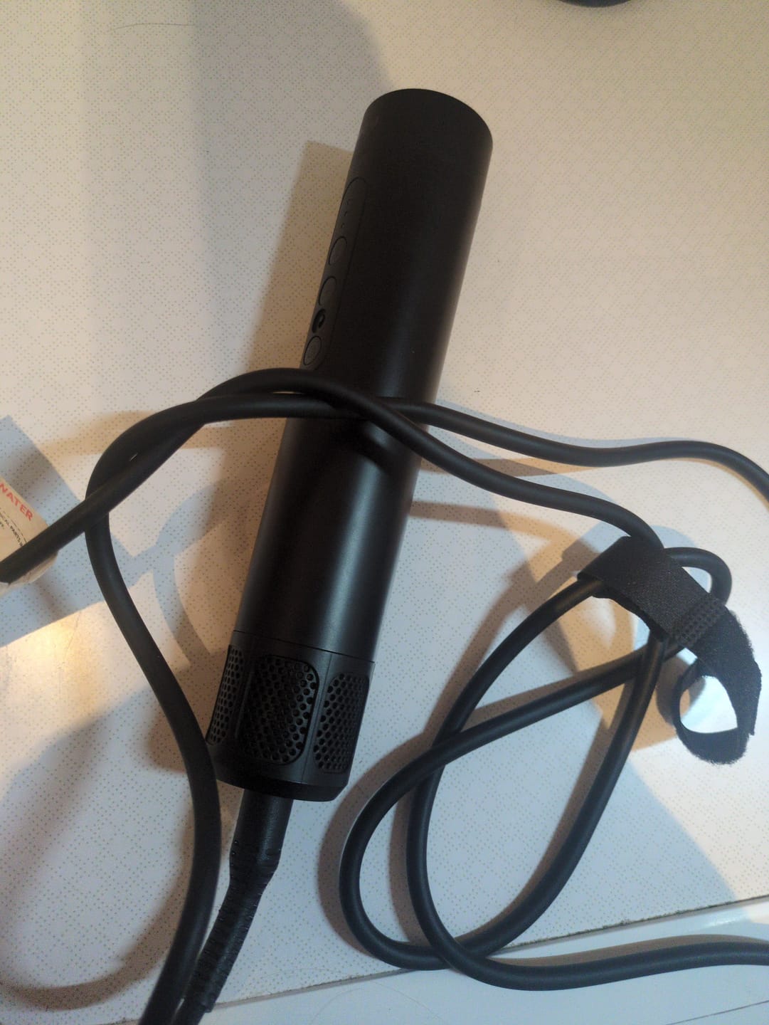 Customer photo review of Equl Airstyler - 7in1 Multistyler