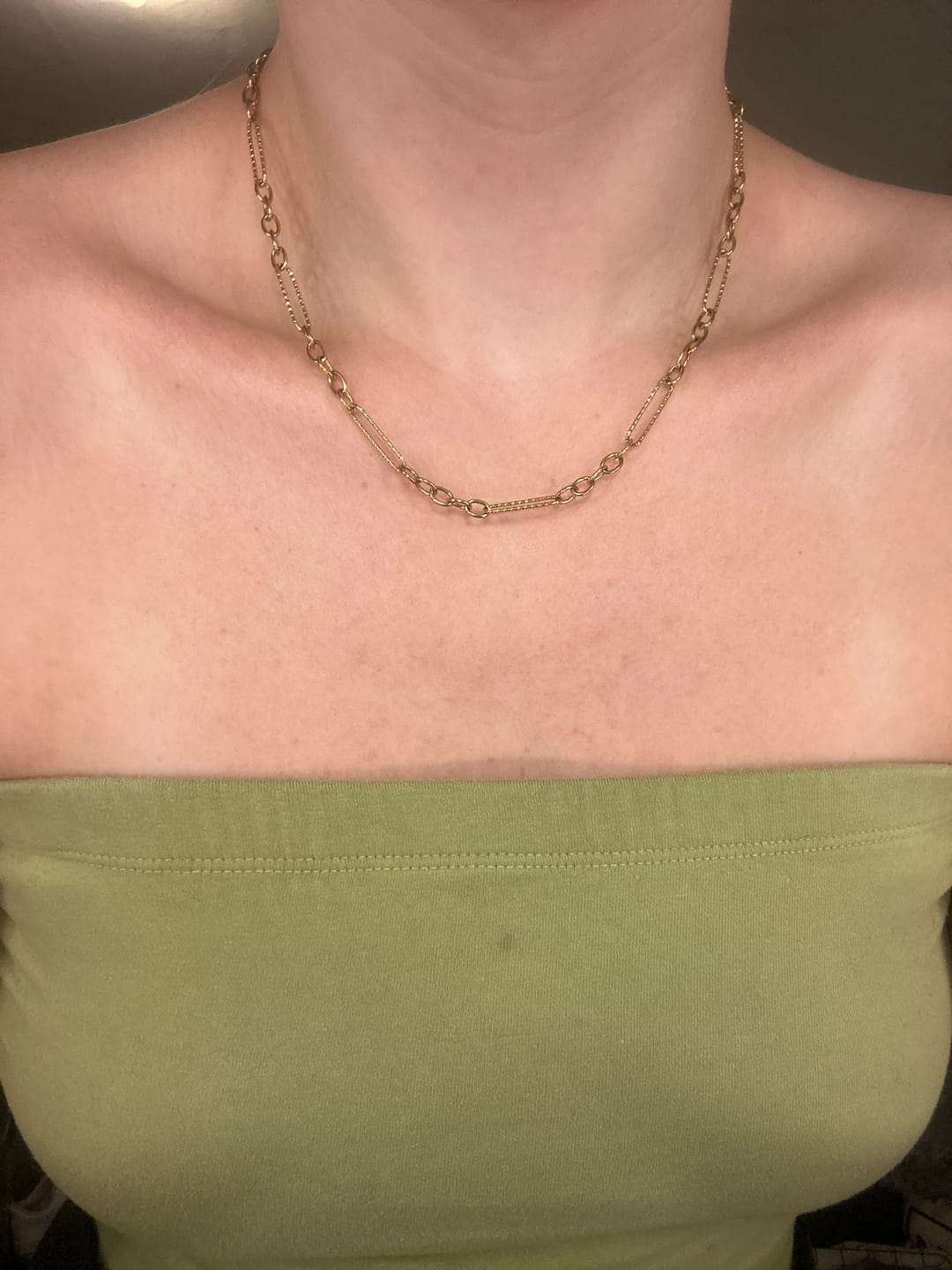Customer photo review of Dubai Hills Necklace (Bundle)