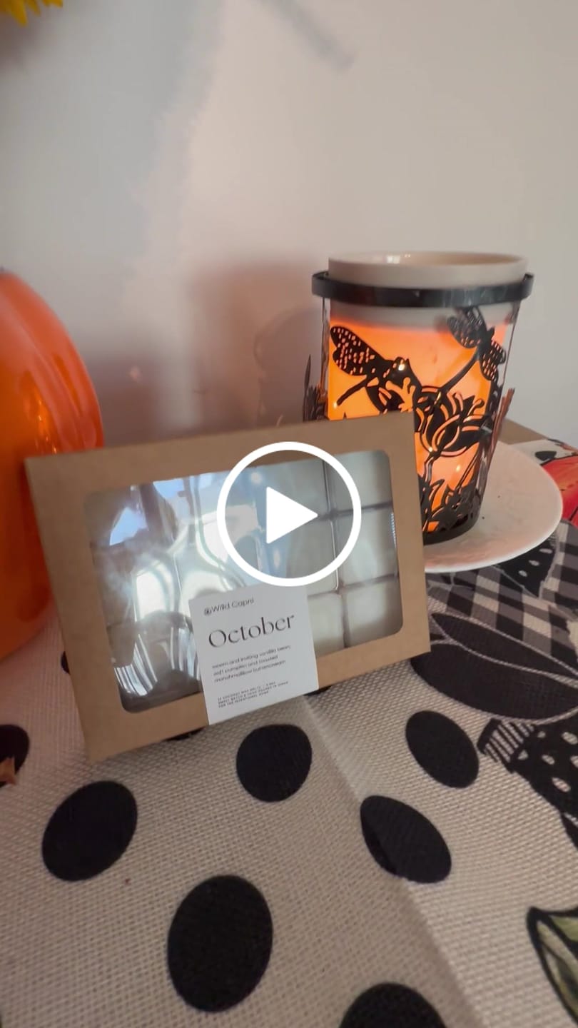 Customer video review of October Wax Melts