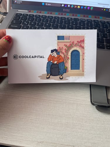 Customer photo review of Postal regalo Cool Capital