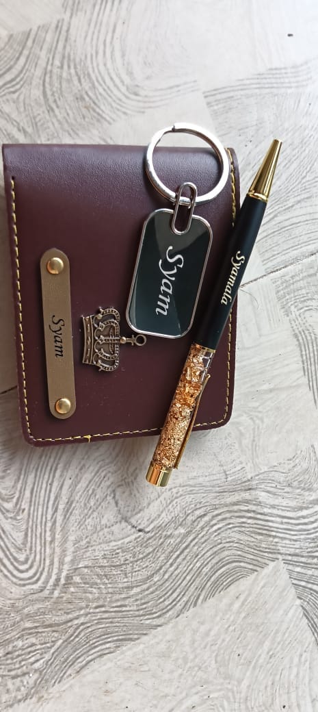 Customer photo review of Wallet Combo With Pen