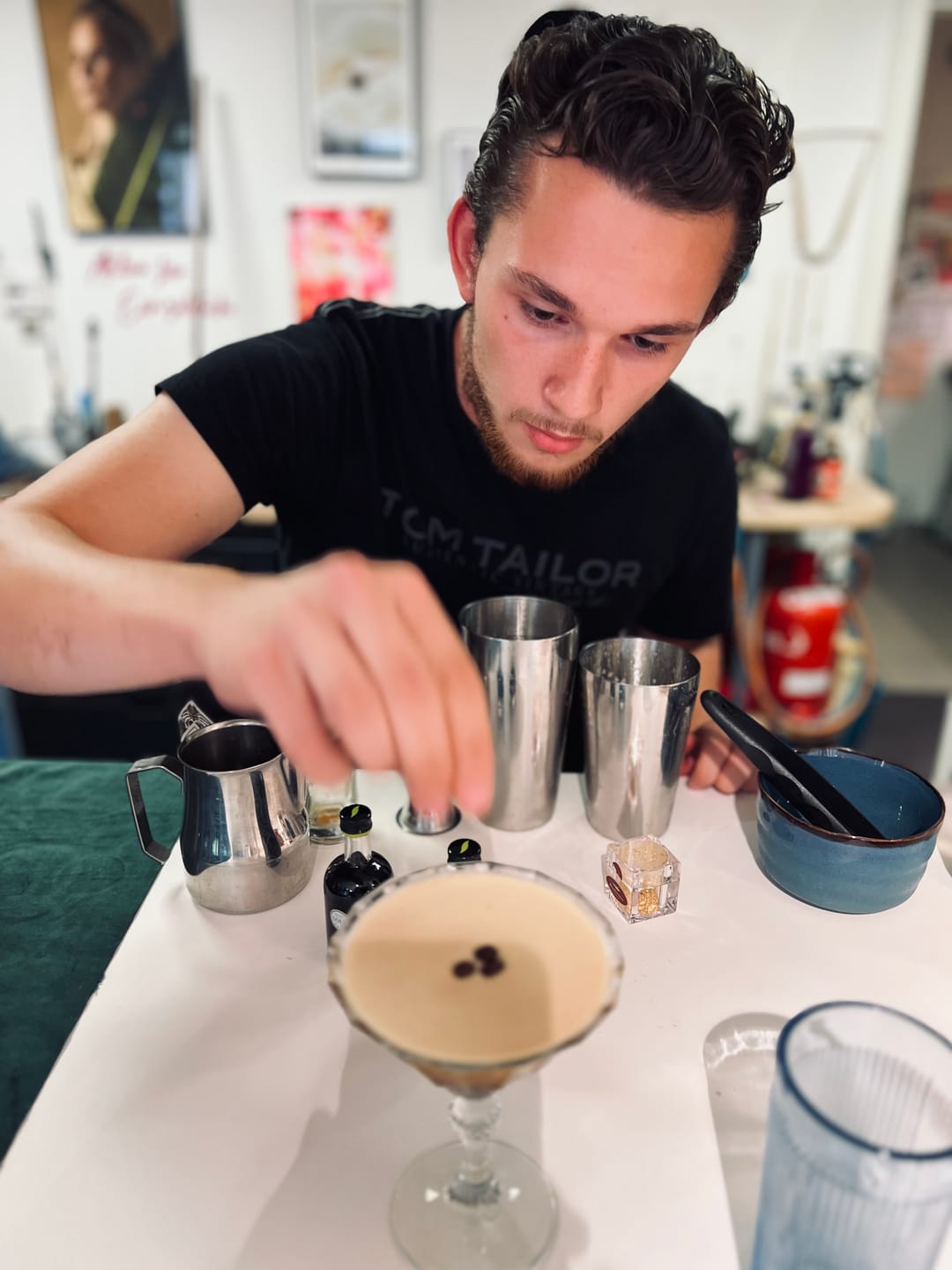 Customer photo review of Porcelain Shanghai Dry Gin