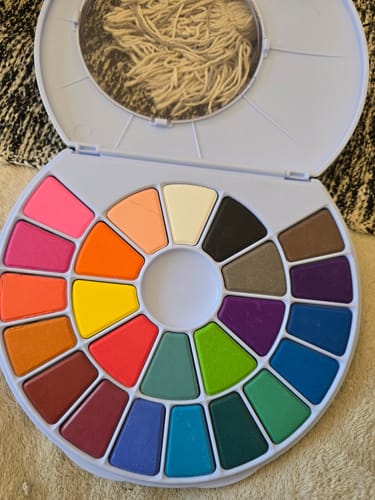 Customer photo review of HIMI SET PINTURA SOLIDA 24 COLORES (ESTUCHE AZUL)