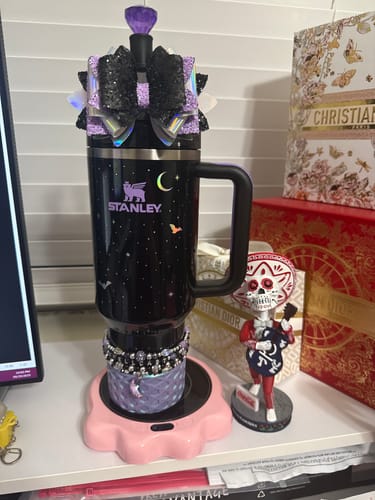 Customer photo review of Comforting Purple Waffle Tumbler Boot -Fall fits 20-40oz