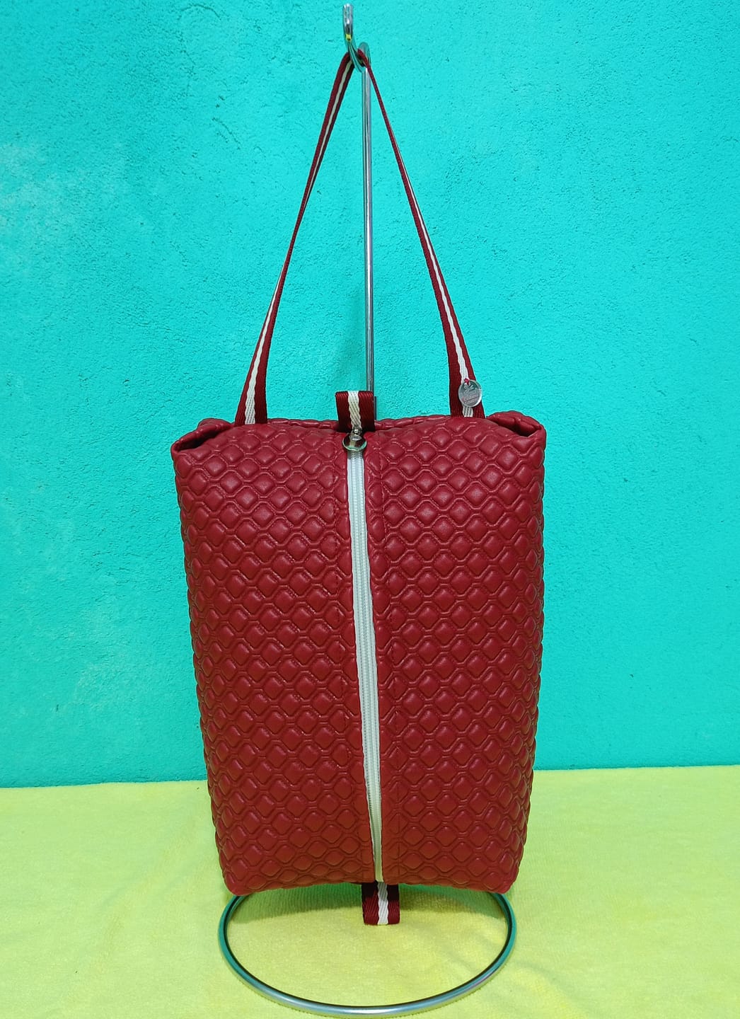 Customer photo review of MATELASSE LUXO 1.5 COR BORDO FUNDO MANTA