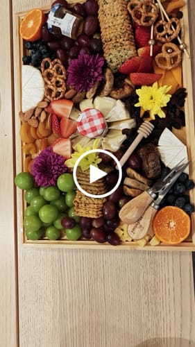Customer video review of Glenmarie 7-Types Cheese Lovers Grazing Platter (with Solid Wooden Tray) [Available in KL & Selangor only]