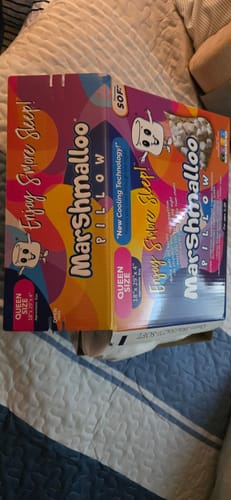 Customer photo review of The Marshmalloo Pillow