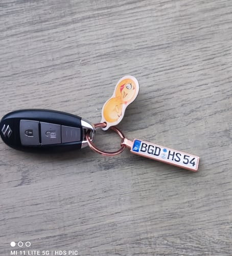 Customer photo review of Kennzeichen Schlüsselanhänger Mini Nummernschild Metall
