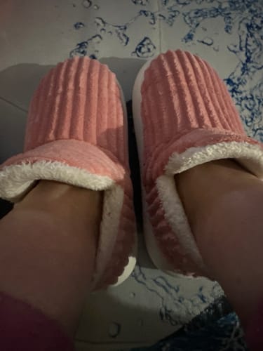 Customer photo review of Cozie Co Slippers