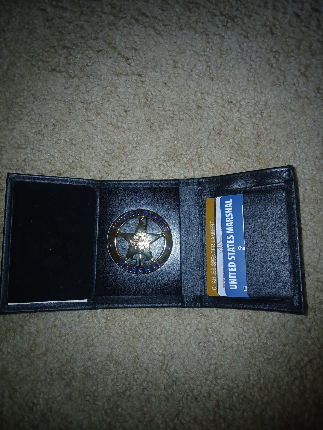Customer photo review of US Federal Court Law Enforcement Marshal Gold Badge Replica Movie Props