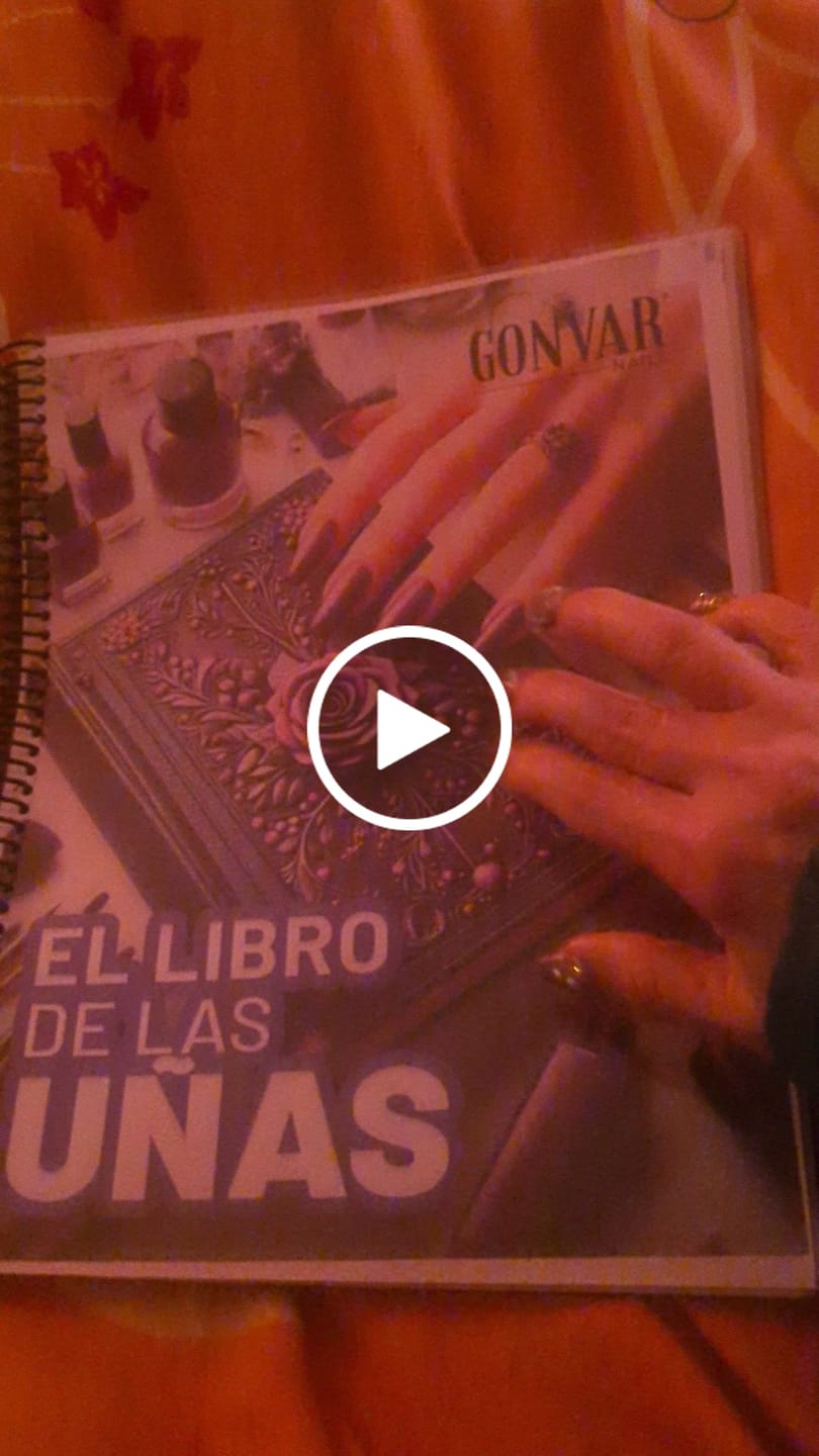 Customer video review of "El libro de las uñas"/Manual descargable para principiantes | Descargable