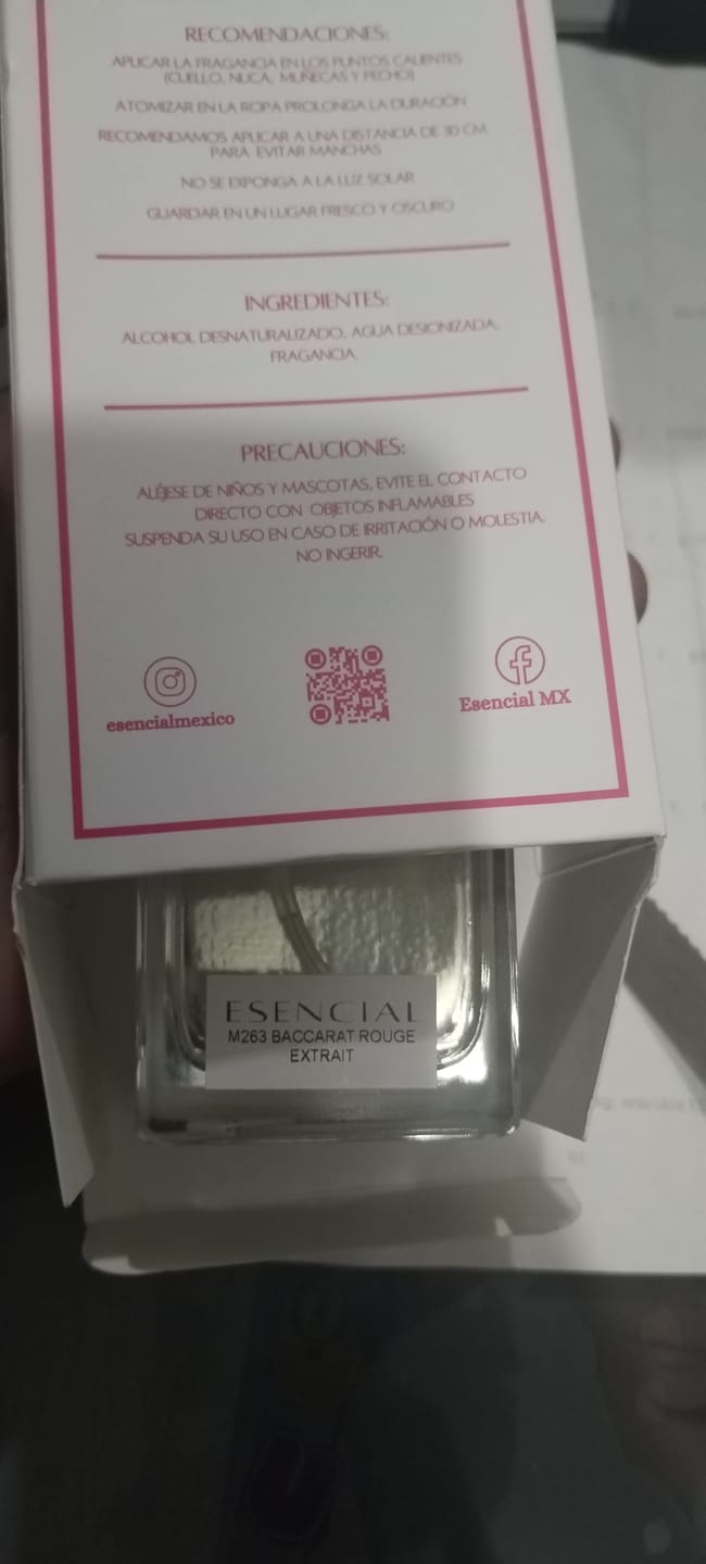 Customer photo review of M263 Inspirado en: Baccarat Rouge 540 Extrait de Parfum - Maison Francis Kurkdjian