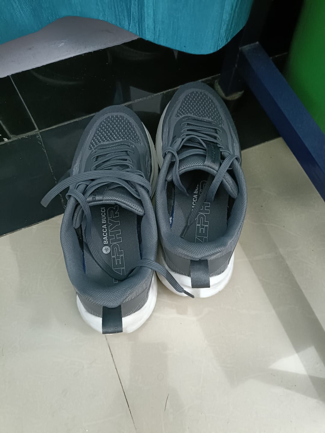 Customer photo review of Bacca Bucci Zephyr – All-Day Comfort Running & Training Shoes