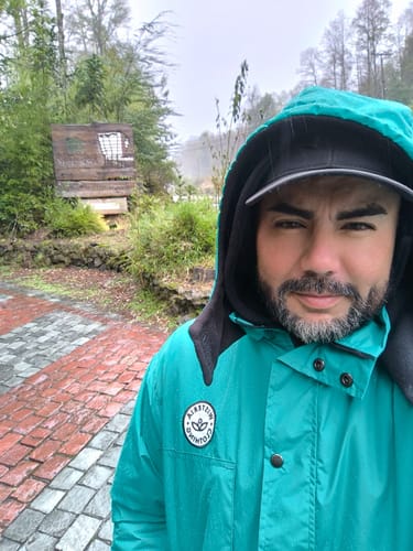 Customer photo review of Chaqueta Impermeable