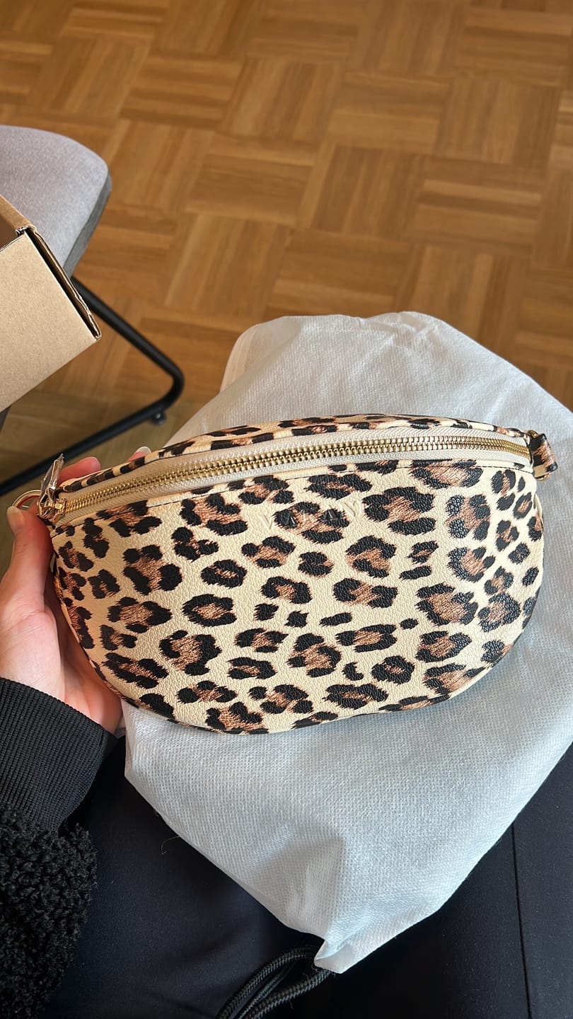 Customer photo review of NOA - LEO DARK