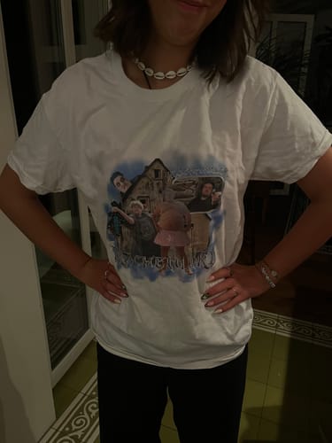 Customer photo review of DRACHENLORD T-SHIRT