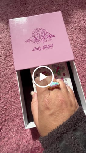 Customer video review of Cotton Candy Cloud Ring