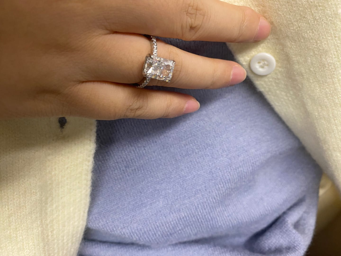 Customer photo review of S925 2.0Ct~7.0Ct Elegant Radiant Cut Engagement Ring In Sterling Silver Everyday Wearable Ring For Women