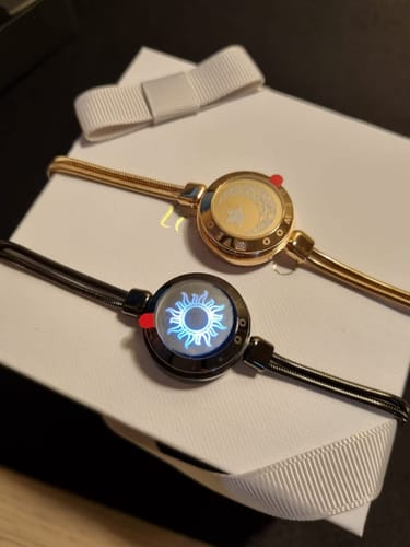Customer photo review of Long-distance bracelets Light + Vibration