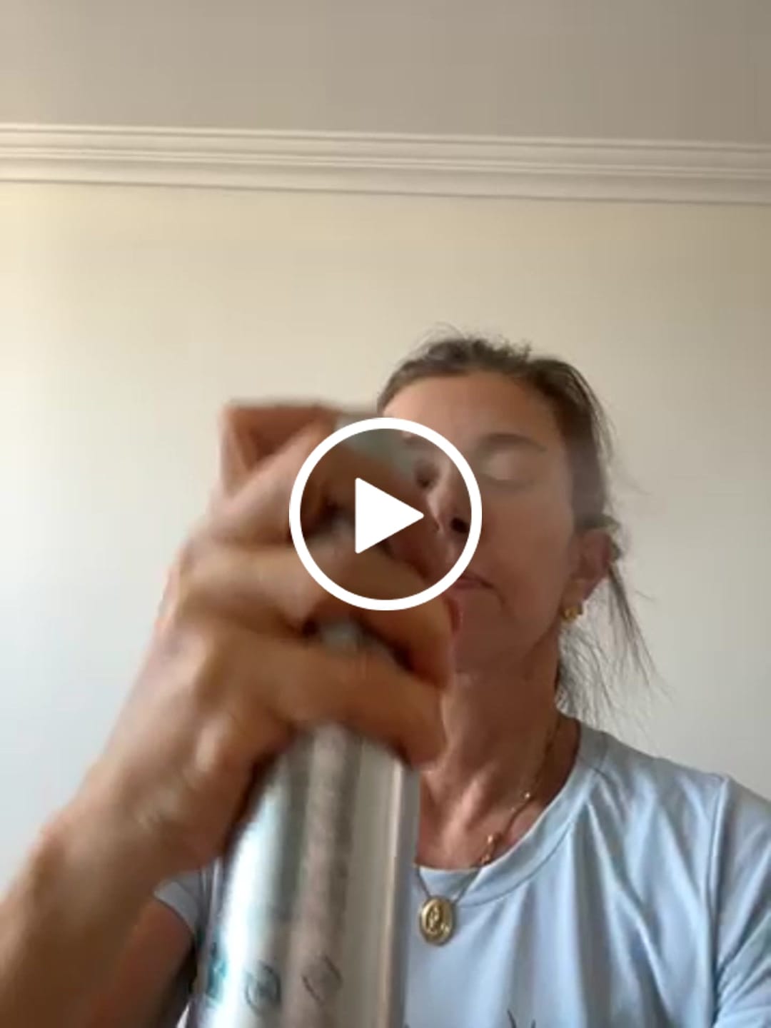 Customer video review of Spray de Água Termal Minéraux