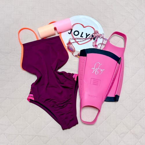 Customer photo review of ZAMBIA ONE PIECE || Sangria|Neon Orange