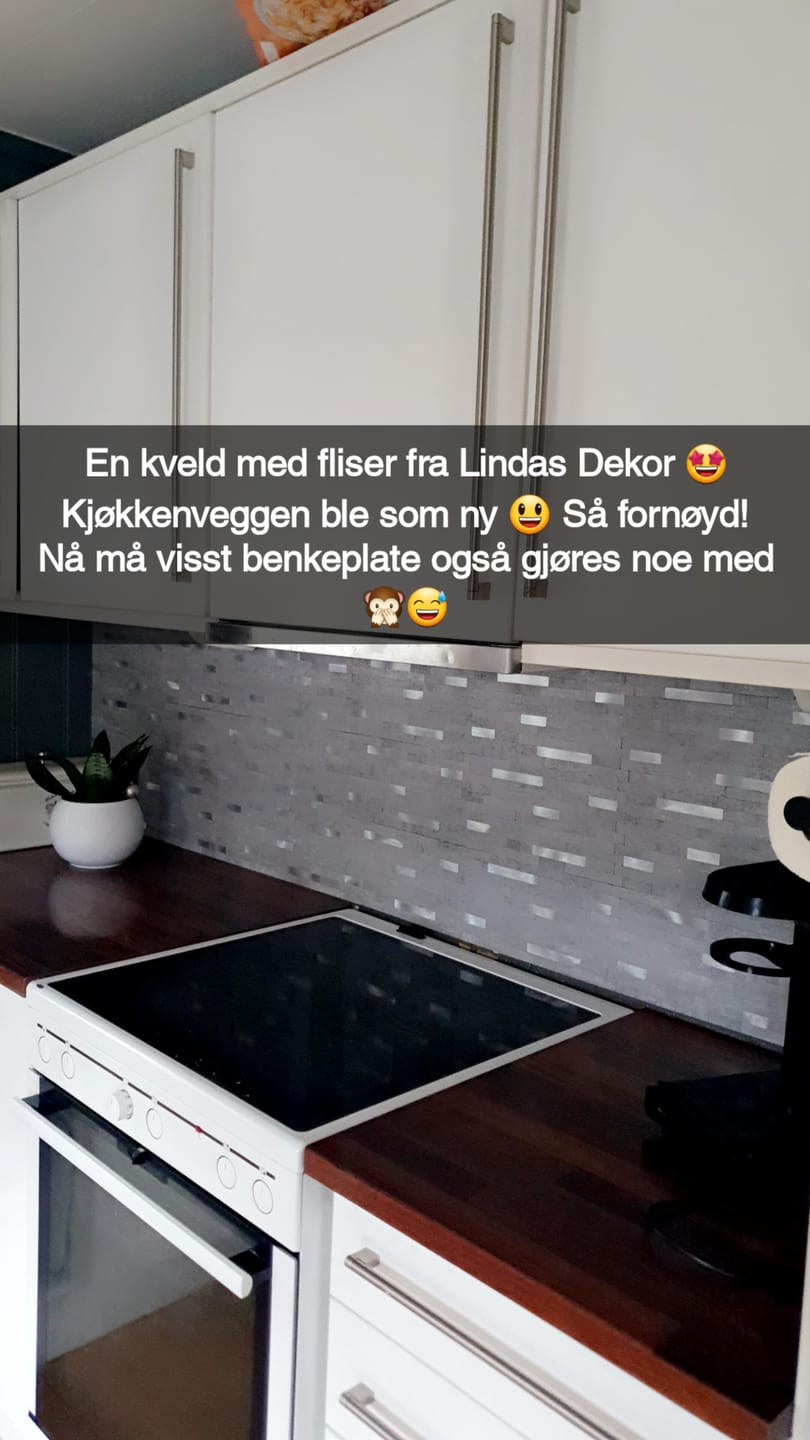 Customer photo review of Stein lys grå selvklebende veggfliser