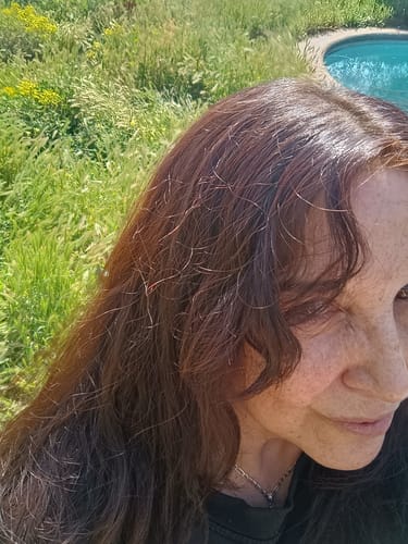 Reseña con foto de un cliente sobre Tratamiento Capilar Polvo de Cassia (Henna Neutra)