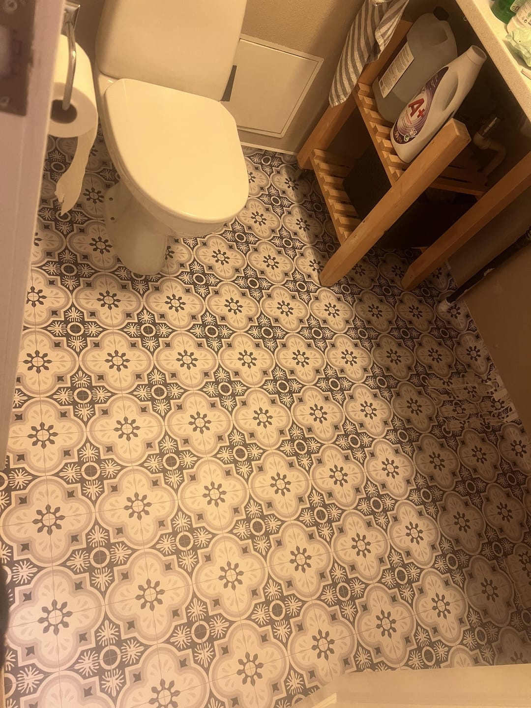 Customer photo review of Copenhagen selvklebende fliser