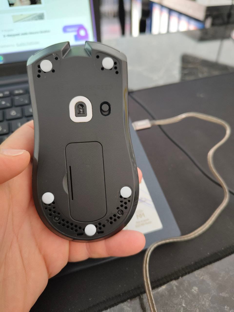 Customer photo review of X-Raypad Jade Mouse Skates