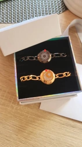 Customer photo review of Long-distance bracelets Light + Vibration