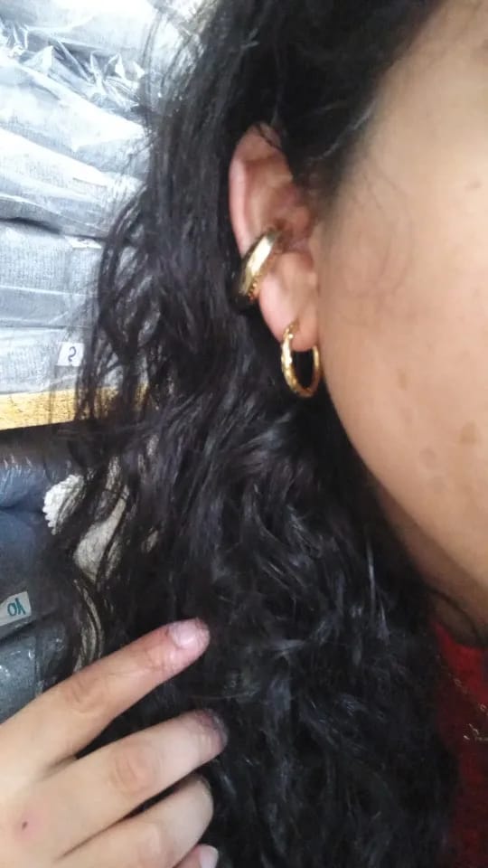 Customer photo review of Kallie Gold Hoop Earrings