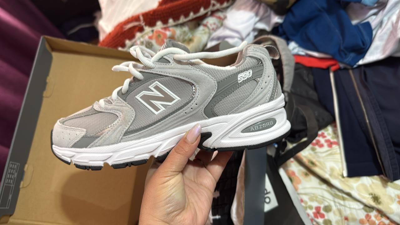 Customer photo review of Zapatilla New Balance 530 Unisex Gris