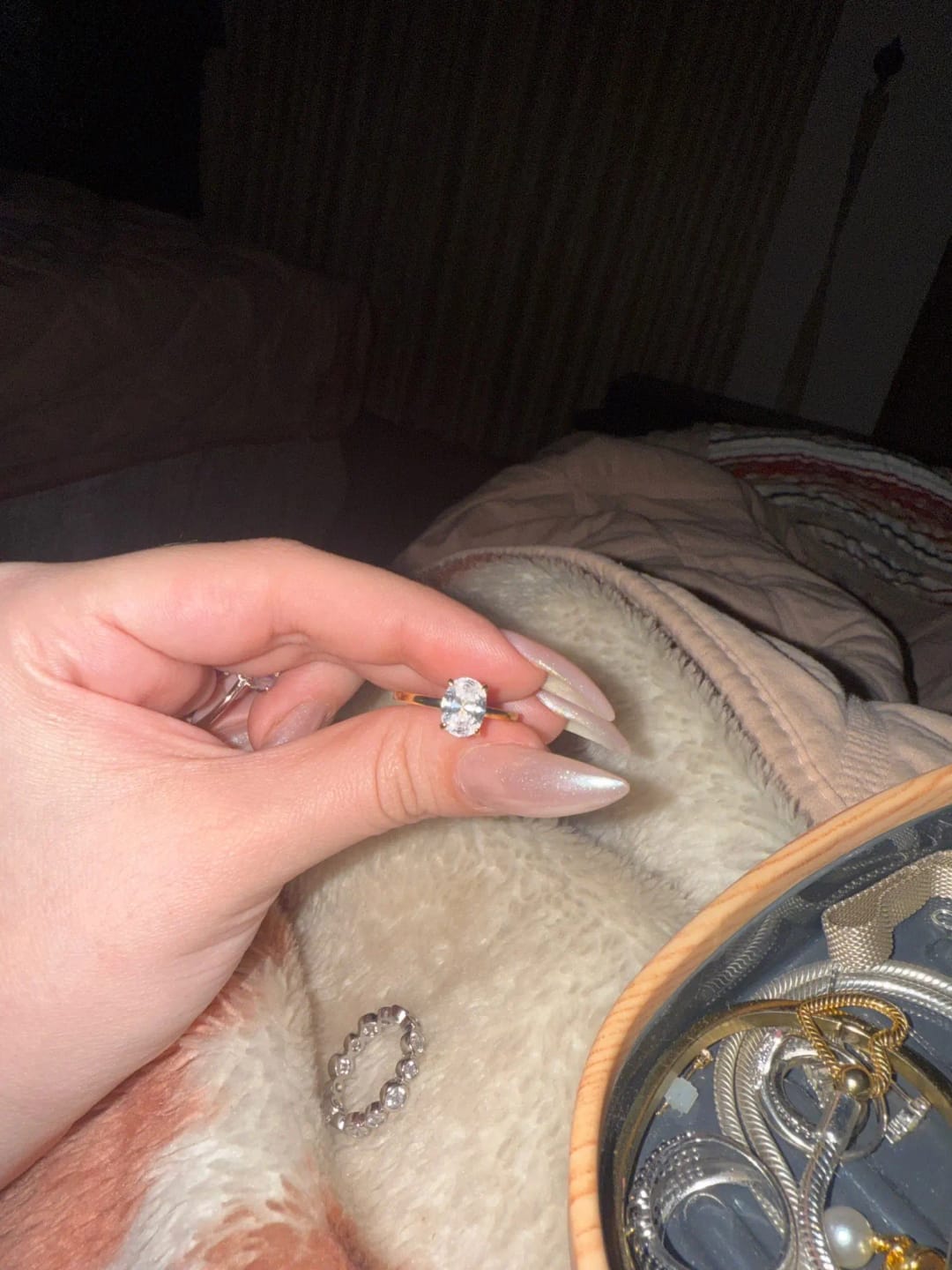 Customer photo review of Maribel Oval Zircon Ring
