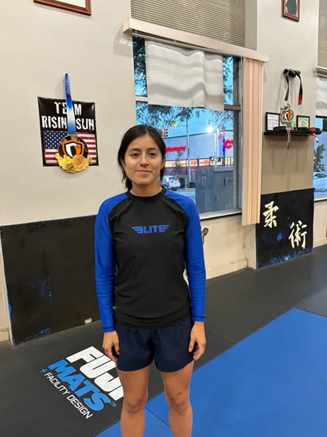 Customer photo review of Standard Blue Long Sleeve No-Gi Womens BJJ Rash Guard
