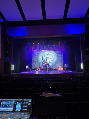 Customer photo review of 1-meter LED Stage Wash Light Bar - RGBW 4in1 - 120W