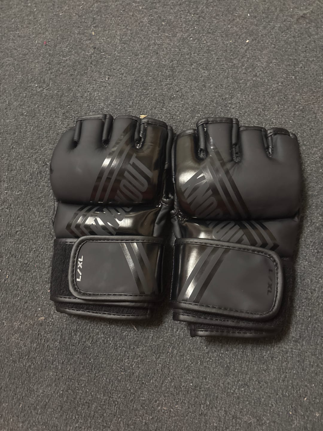 Customer photo review of Manusi MMA Knockout Fighter 2.0 Cu Deget