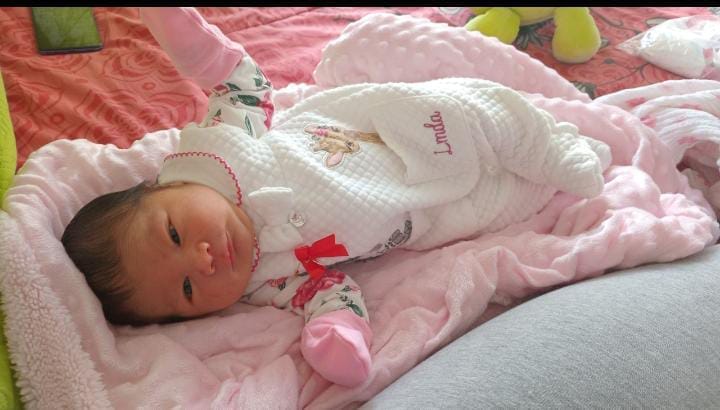 Customer photo review of Manta 100% algodón para bebé - Modelito rosa con chiporro