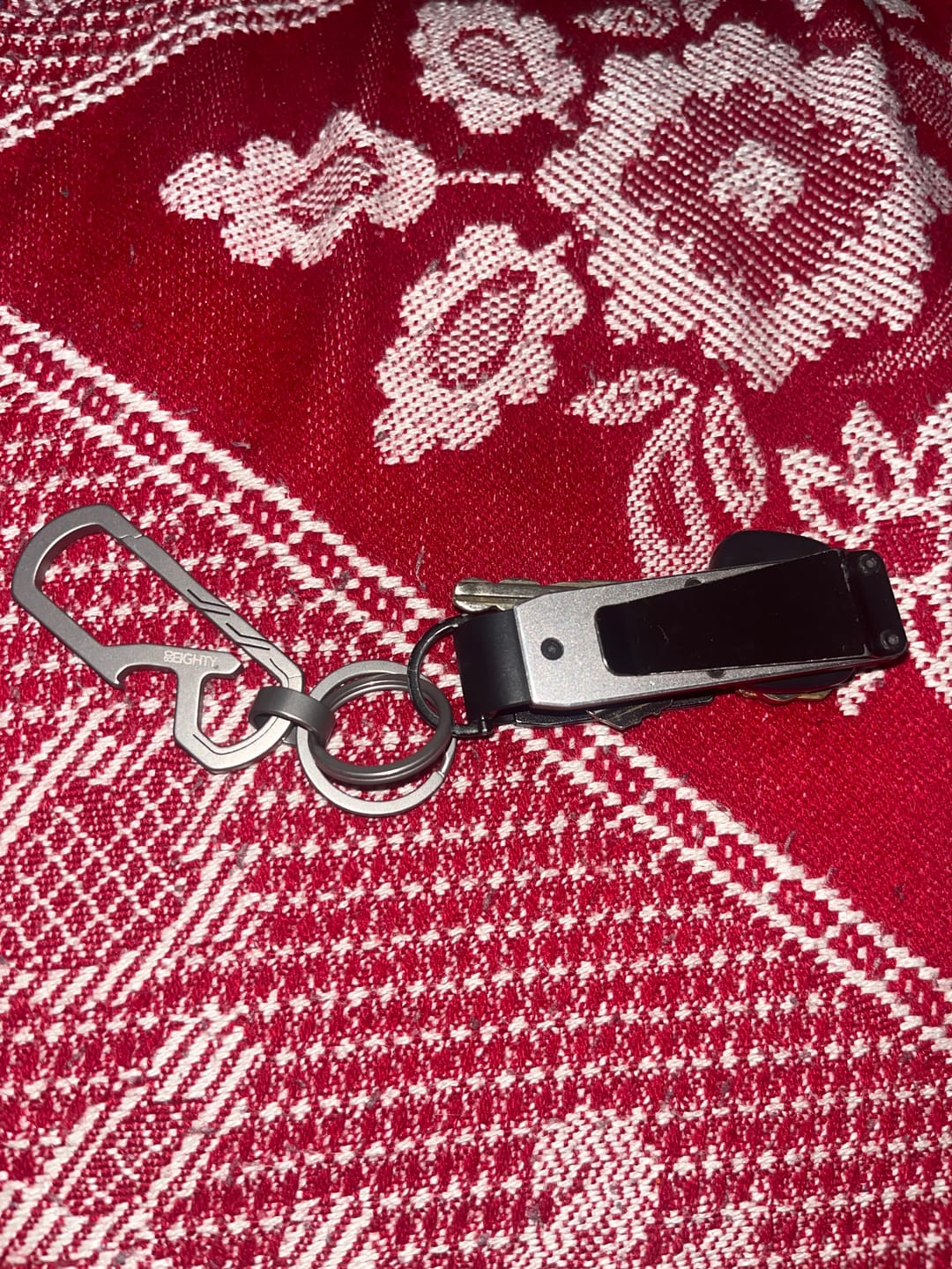 Customer photo review of 80Eighty® Titanium Keychain Clip