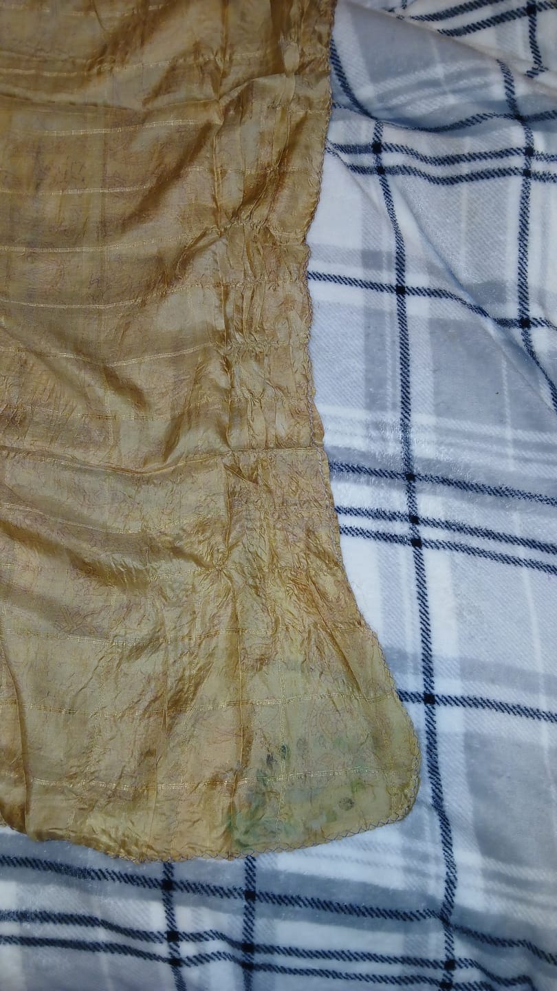 Customer photo review of 6 x 100% Pure Silk Scarves- Assorted Colours- Min Size- 85cm x 85cm