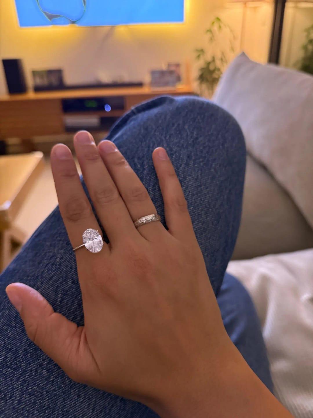 Customer photo review of Maribel Oval Zircon Ring