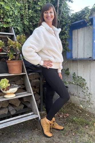 Customer photo review of Kasdava Pro -  Non-slip & Water-resistant Winter Barefoot Shoe