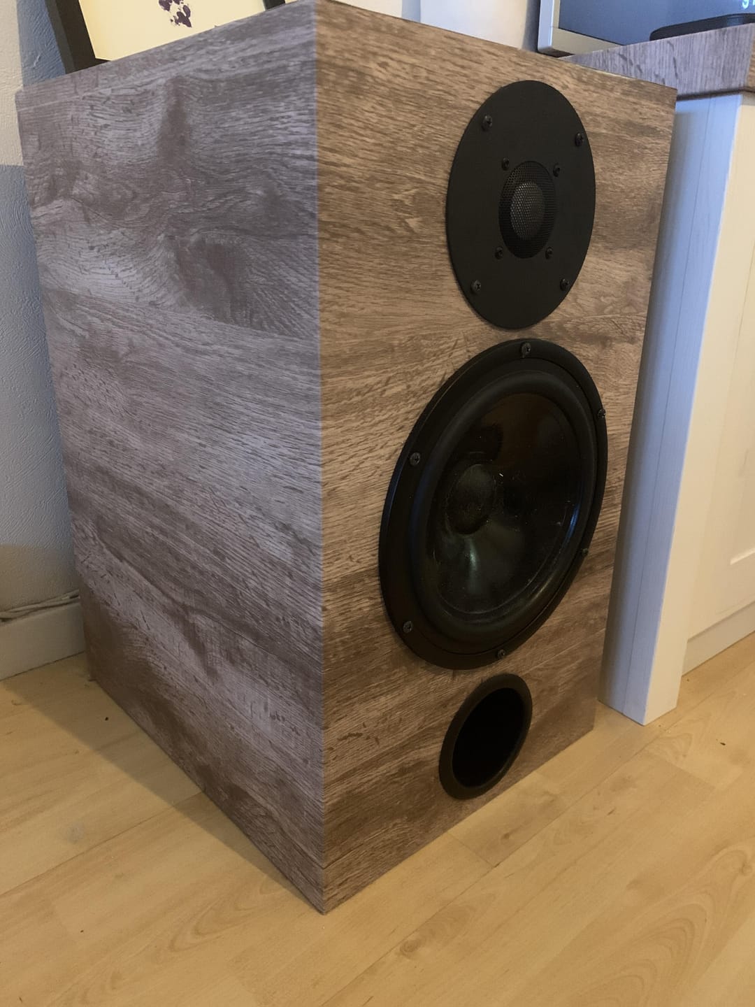 Customer photo review of Premium Old Wood kontaktplast