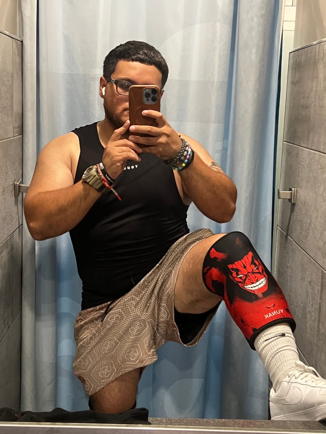 Customer photo review of Nozarashi Knee Sleeves