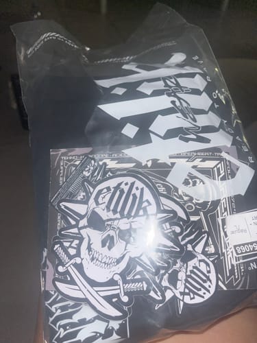 Customer photo review of Choose Your Weapon - T-shirt