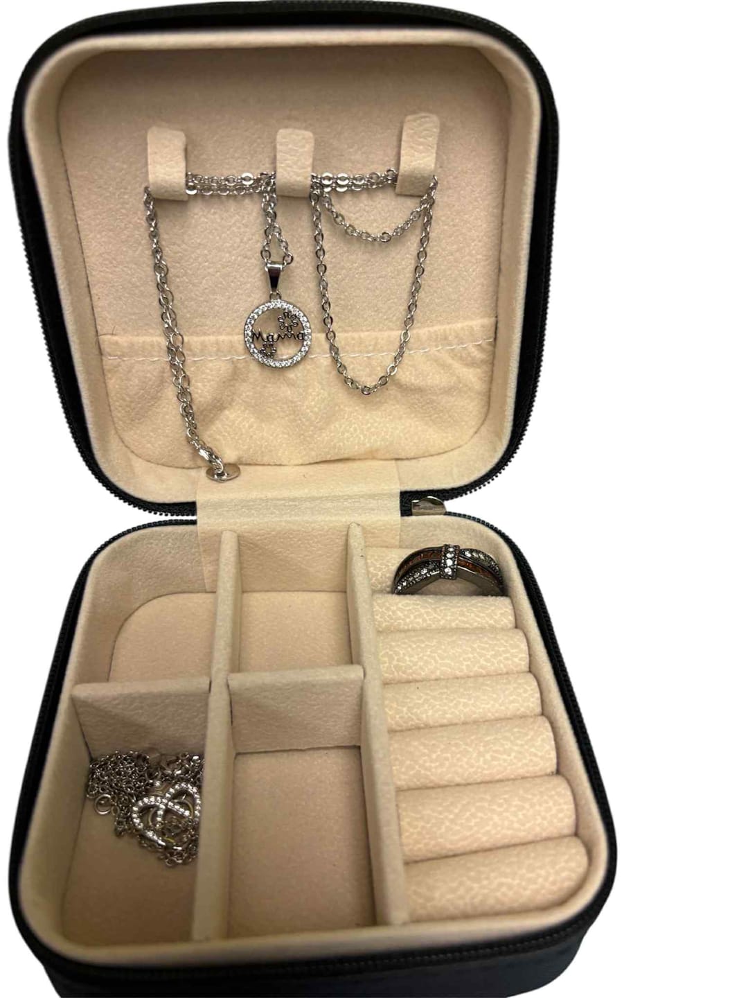 Customer photo review of Jewelry Travel Case, Black Mini Jewelry Box Organizer for Women