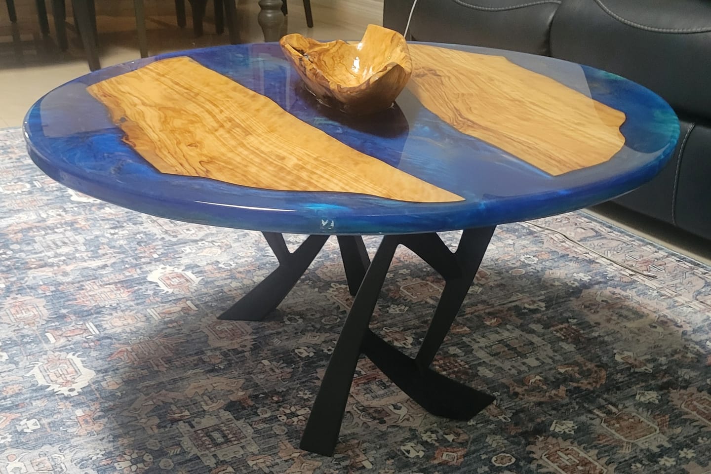 Customer photo review of Bench Legs 107 Draco 16H Metal DIY Furniture