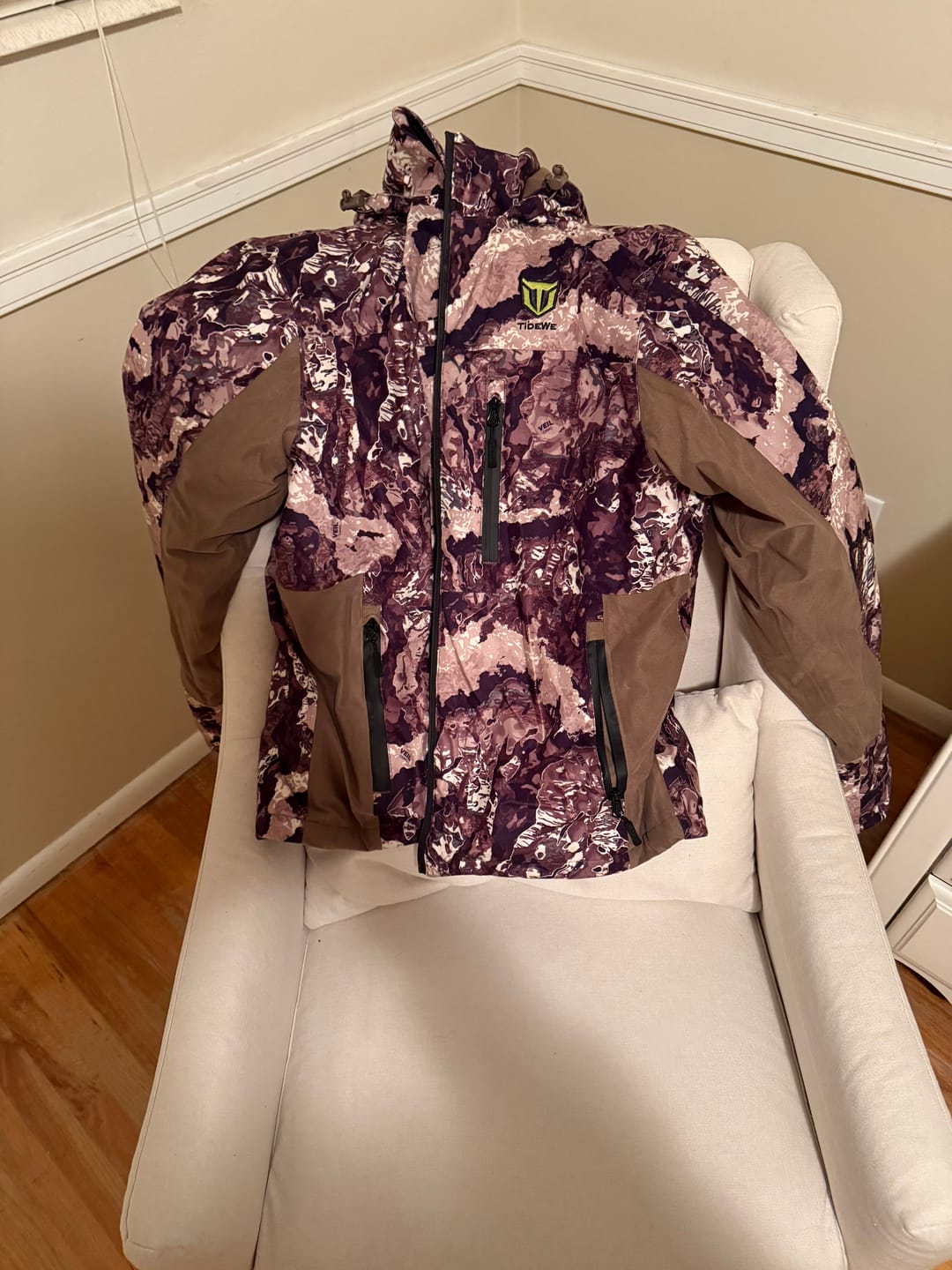 Customer photo review of Altus Whitetail Ultra Silent Hunting Suit Men's Water Resistant Hunting Clothes